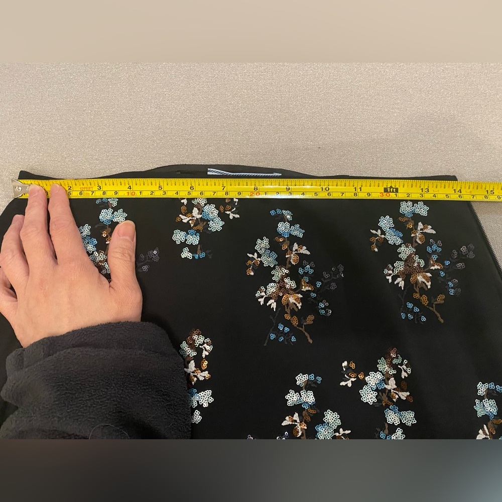 Authentic Prada Blings Sequins Skirt - Picture 5 of 6